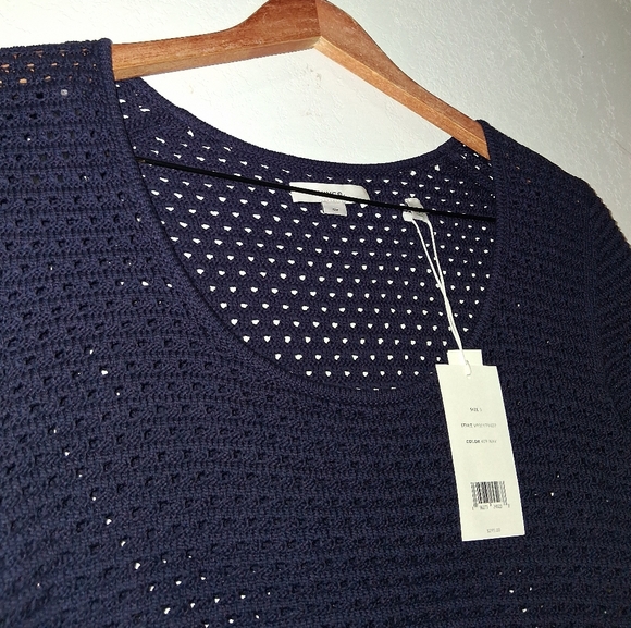 NWT VINCE Navy Textured Crochet Sweater Top - Picture 9 of 9